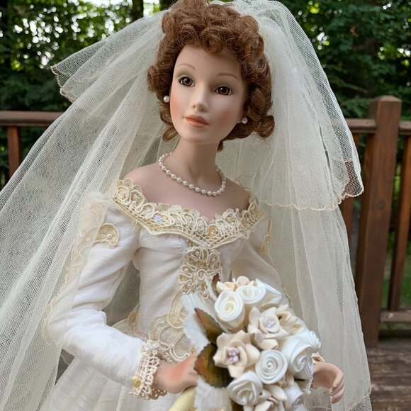 “Autumn Reflection" Vintage Porcelain Bisque Wedding Doll - Picture 1 of 16